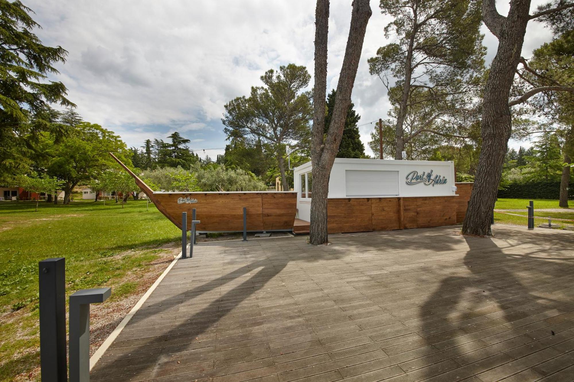 Camping Adria Ankaran - Pitches Exteriér fotografie